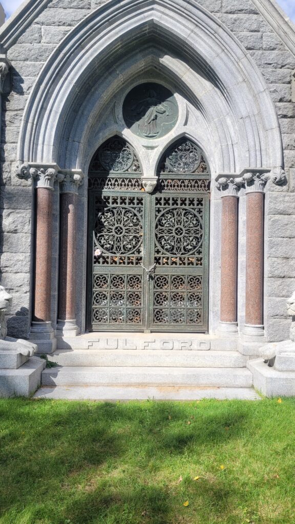Constructed from Barre granite and adorned with Italian marble, the building is a masterpiece of Victorian funerary art. 