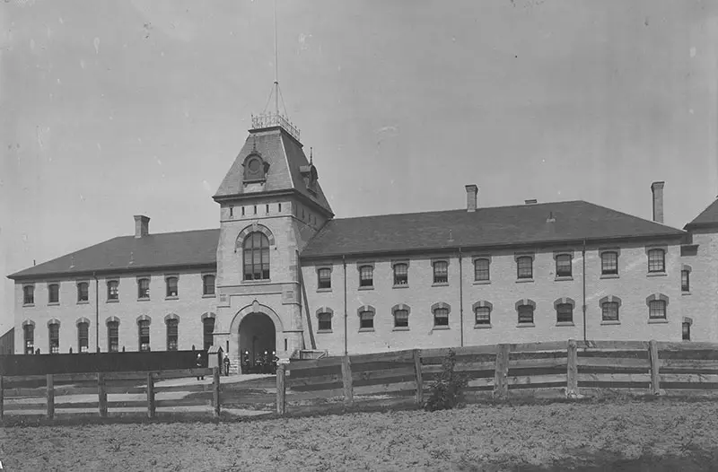 Wolseley Barracks in London, 1886.